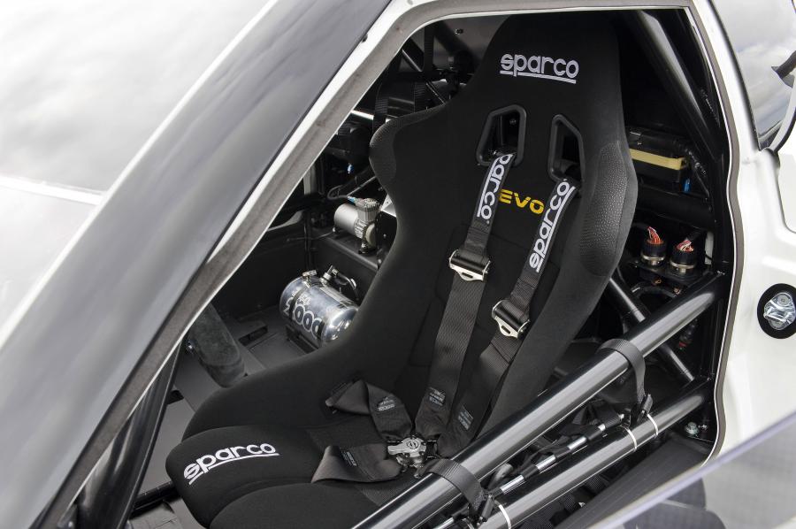  Lotus Evora GX 2012 года  (фото 19 из 53)